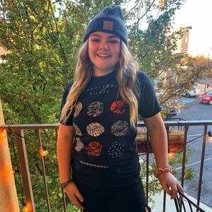 Twenty one pilots tee shirt